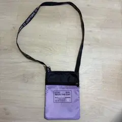 ラブトキシック　ショルダーバッグ