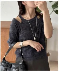 MUHET ラメレイヤード風ニットTシャツ ネイビーのサムネイル