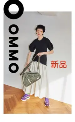 OMMO人気完売ボディバッグ⭐︎新品未使用 MORN CREATIONS オウム ボディバッグ - メルカリ