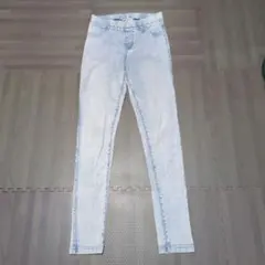 H&M 152サイズ ライトブルーデニスパッツ