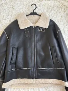 合成皮革 ボア襟 ムートンコート