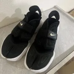 NIKE Aqua Rift ブラック ホワイト サンダルのサムネイル
