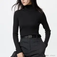 ユニクロ　メリノリブタートルネックセーター