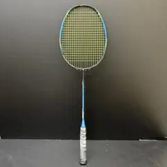 YONEX　ヨネックス　NANOFLARE 　700　バトミントンラケットのサムネイル