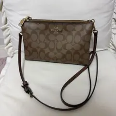COACH シグネチャー ショルダーバッグのサムネイル