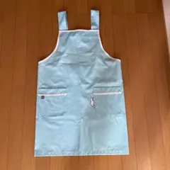 【メルカリ便　匿名配送】ナガイレーベン　ミッフィー　エプロン　ブルー　中古