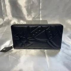 新品 Vivienne Westwood ブラック 立体ロゴ 長財布 楽しい財布