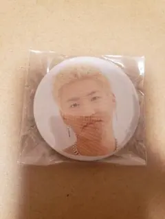 小森隼缶バッチ