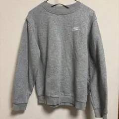 NIKE グレー トレーナー