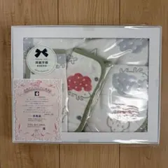 【新品未使用】妖精の森　ベビーカーシート　ベルトカバー（抱っこ紐カバー）