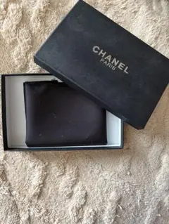 CHANEL 黒いギフト箱