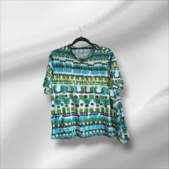 左右アシンメトリー　柄物　ブティックママデザイン柄物 半袖Tシャツ 23