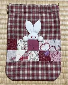 ハンドメイド　うさぎ　ポシェット　マルチケース　パッチワーク