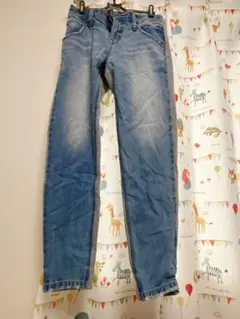 Item thumbnail for item 1a8e68e6-4bb5-4b85-9601-d4b0c5c6569b