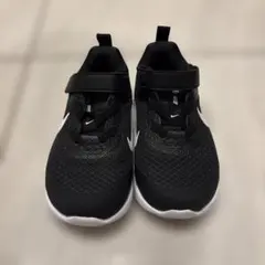 NIKE REVOLUTION 6 NN ブラック スニーカー