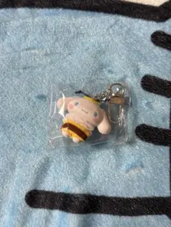 サンリオ　ちびっとも　シークレットキーホルダー　むしさん　シナモン