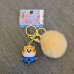 韓国　ズートピア　ガチャ　 クロウハウザー キーホルダーのサムネイル