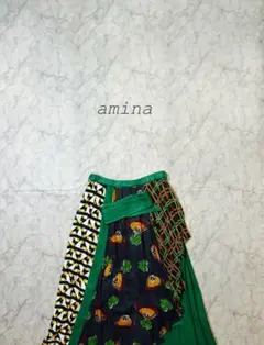 amina アミナ　アジアン柄スカートのサムネイル