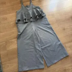 グレー フリル付きサロペット ワイドレッグ