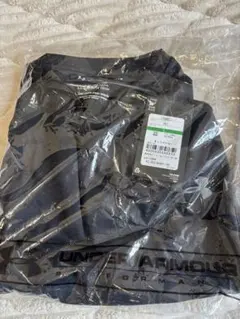 UNDER ARMOUR Tシャツとパンツ