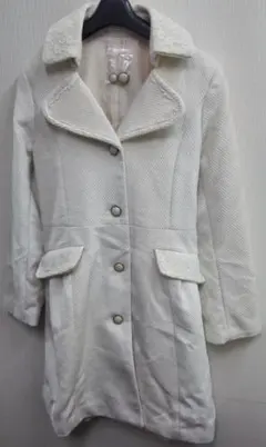 新品　アクシーズファム　ロングコート　アイボリー色　Ｍサイズ