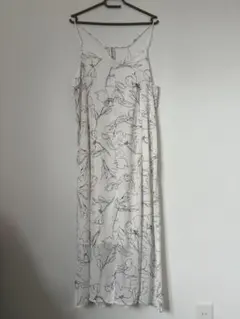 natural couture線画花柄キャミワンピース
