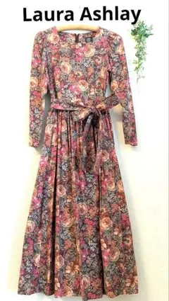 sahara様専用。 ローラアシュレイ、 フラワープリント長袖ロングワンピース