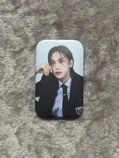 LAPOSTA2024 INI 池崎理人 スクエア缶バッジ