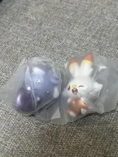 ポケピース　きらめきハートキーホルダー　ニャスパー　ヒバニー　2点セット