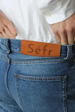 試着のみ極美品　Séfr straight cut jeans サイズ29