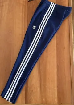 adidas ネイビー ジャージパンツ 3本ライン
