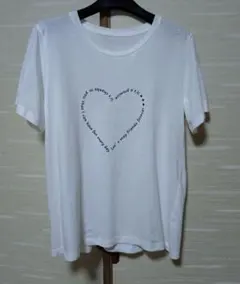 【最終お値下げ】ハートロゴ プリント コットン半袖Tシャツのサムネイル