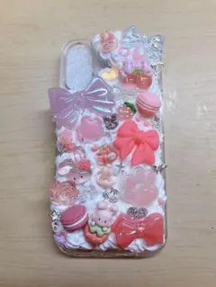 iPhoneケース　ピンク　デコ電　iPhone16　ホイップデコ　ハンドメイド