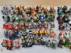 日*4様 60L0429-05仮面ライダー ソフビ 指人形 フィギュア 83個セ