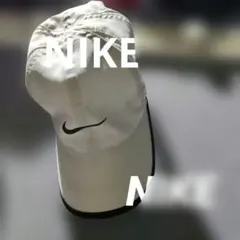 Nike ホワイトキャップ スウッシュロゴ