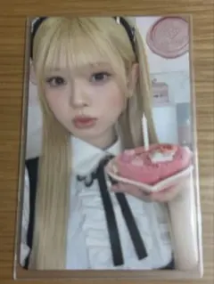 NiziU リク　グッズ　1万円　特典のサムネイル