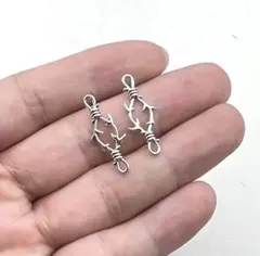 バーブワイヤー風コネクタ 10個セット｜パンク系アクセづくりに