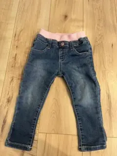 デニムパンツ　ハート柄