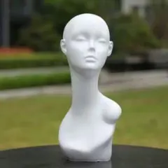 女性用ABSマネキンヘッド 肩付きマネキンヘッドトルソー White - メルカリ