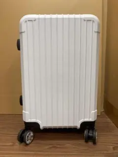ABS製 ホワイト色 20インチ スーツケース 機内持ち込み可能