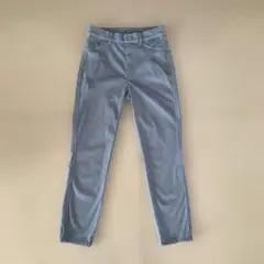 ユニクロ　ウルトラストレッチハイライズクロップドレギンスパンツ　M