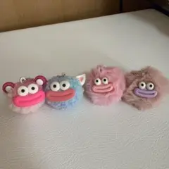 カラフルキャラクターキーホルダー4個セット