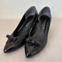 【さぁ様専用】ダイアナ　DAIANA 23.5センチ　リボン付きパンプスのサムネイル