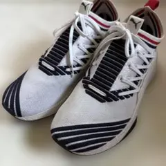9/21までの販売【美品】PUMA プーマ　かわいい　スニーカー　27cm