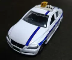 トミカ 個人タクシー トヨタマークXミニカー