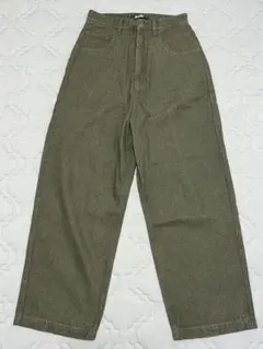 kutir オリーブ ワイドデニムパンツのサムネイル