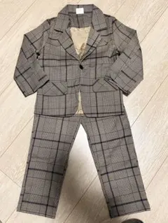 キッズ　スーツ4点セット