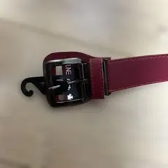 新品 DESCENTE 赤 ベルト 合成皮革のサムネイル