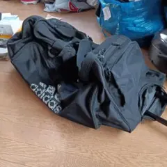 adidas　アディダス　大容量　トロリーバッグ　キャリー