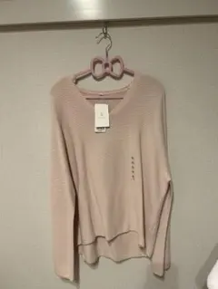 『ユニクロ』3DコットンリラックスVネックセーター ピンク XL 新品タグ付き